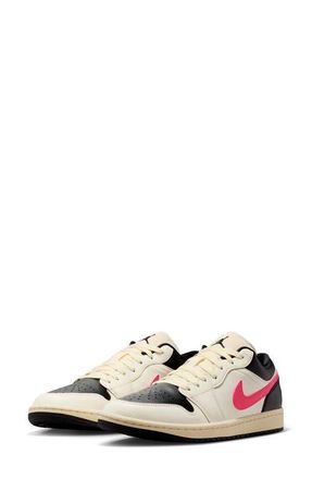 Nike Jordan Air Jordan 1 Low Basketball Sneaker in 107 Palivr/racpin at Nordstrom, Size 5.5