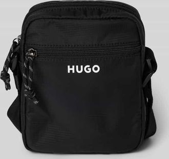 HUGO BOSS Umh&auml;ngetasche mit Logo-Detail in BLACK, Gr&ouml;&szlig;e 1
