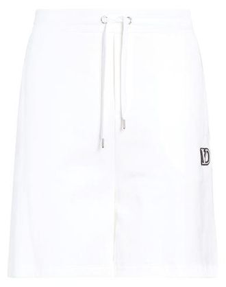 Valentino Garavani BOTTOMWEAR - Shorts & Bermuda Shorts sur YOOX.COM
