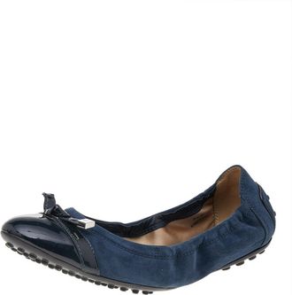 Tod's Tods Navy Blue Suede And Patent Leather Trim Toe Cap Scrunch Ballet Flats