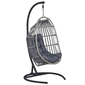 Beliani Silla Colgante De Rat&aacute;n Gris Oscuro Con Soporte Silla Giratoria Moderna Patio Interior Al Aire Libre Sesia