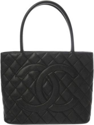 Chanel Grained Calfskin Tote Bag (Pre-Owned)