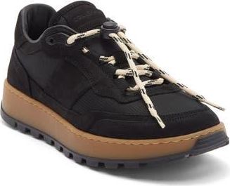 Collegium Pillar Trail Sneaker in Nero at Nordstrom Rack, Size 7Us / 40Eu
