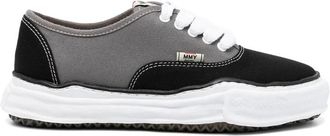 Miharayasuhiro Zwarte Canvas Sneakers met Contrastdetails - Heren - Sneakers - Grijs - 45 EU - Katoen - Schoenen