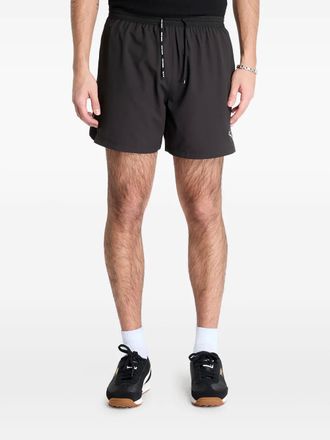 Puma Run Ultraweave 5 shorts - Zwart