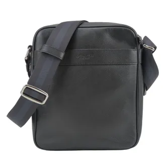 Coach Black Leather Shoulder Bag (Pre-Owned)