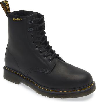 Lucky dogs 　Dr.Martens レディースSK09U Women's Footwear & Bags | Dr. Martens