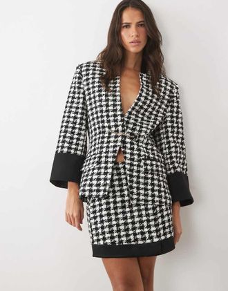 Asos giacca sartoriale oversize a pied de poule in monocromia con dettaglio decorativo-Multicolore