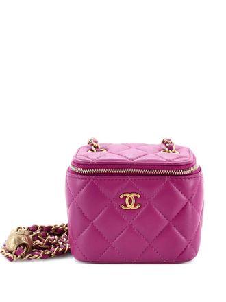 Chanel Pearl Crush Vanity Case with Chain Quilted Lambskin Mini clutch bag - Rosa