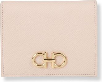 Ferragamo Compact Smooth Leather Wallet With Minimalist Design