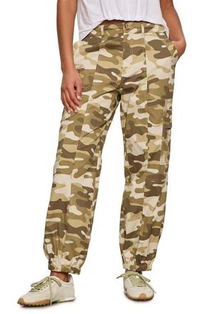 Sanctuary Vista Camo Cargo Pants in Canyon Camo Green at Nordstrom, Size 27