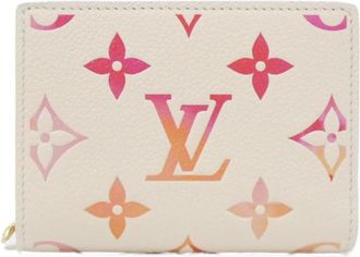 Louis Vuitton Ivory Leather Wallet (Bi-Fold) (Pre-Owned)