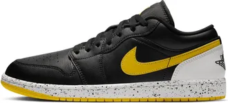 Nike Jordan Mens Air Jordan 1 Low SE Shoes in Black | IX3529-010