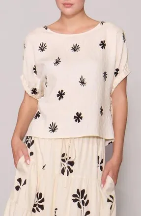 Melloday Drawcord Sleeve Top in Bone Black Floral at Nordstrom Rack, Size X-Large