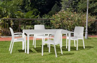 Dmora Dmora - Sillas De Jard&iacute;n Dnardin, Juego De 4 Asiento De Jard&iacute;n, Silla Para Mesa De Comedor, Sill&oacute;n De Exterior Efecto Rat&aacute;n, 100% Made In Italy, 54x60