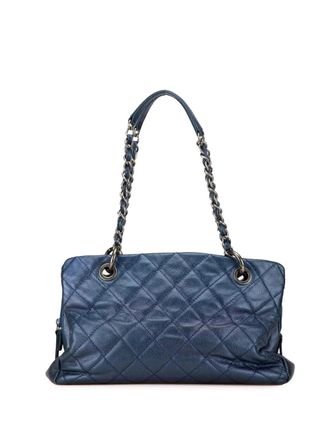 Chanel 2012 Quilted Iridescent Caviar Chic Shopping tote bag - women - Caviar Leather - One Size - Blue
