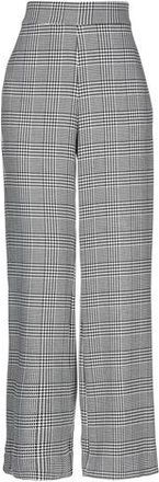 No Secrets World PARTES DE ABAJO - Pantalones en YOOX.COM