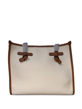 Gianni Chiarini Shopper met geknoopt detail - Beige
