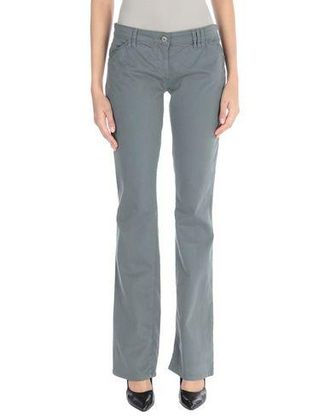 Patrizia Pepe HOSEN & R&Ouml;CKE - Hosen auf YOOX.COM