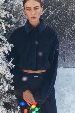 Alo | Ribbed Velour Cropped Mountain Side Jacket in Navy Blue, Size: Medium