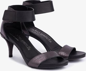 Pedro Garcia Mid heel sandal in black metallic leather | Winka | Essentials collection | PEDRO GARCIA