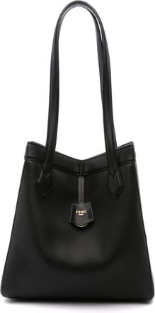 Fendi medium Origami leather shoulder bag - women - Calf Leather - One Size - Black