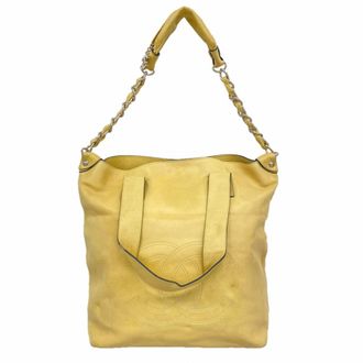 Chanel Beige Leather Tote Bag (Pre-Owned)