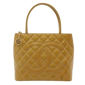 Chanel Pre-owned Tote Bags, female, Yellow, Size: ONE SIZE Pre-owned Matelasse Shoulder Tote Bag
