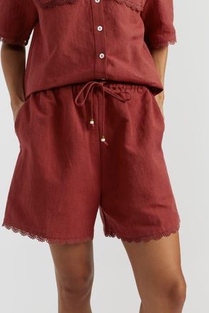 Chinti and Parker Sienna Linen-Blend Scallop Edge Shorts at Nordstrom, Size 10
