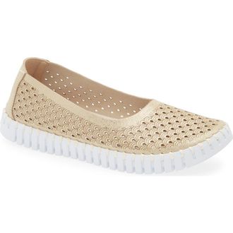 Ilse Jacobsen Tulipu Perforated Slip-On Sneaker in Platin at Nordstrom Rack, Size 10Us / 40Eu