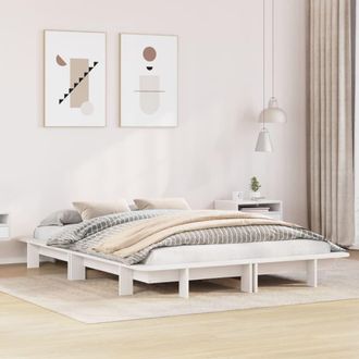 Berkfield Home Bed Frame without Mattress White 135x190 cm Double Solid Wood Pine