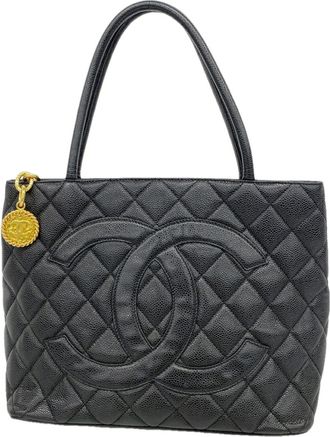 Chanel Black Grained Calfskin Tote Bag (Pre-Owned)