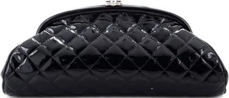 Chanel Timeless Quilted Patent clutch bag - women - Patent Leather - One Size - Black