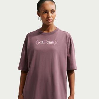 Nike Womens Nike Sportswear Classic Oversized T-Shirt in Purple | IV6191-502