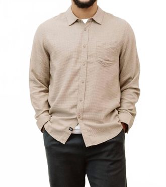 Rails Wyatt Cedar Houndstooth Fleece Button Up Shirt In Beige