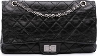 Chanel Pre-owned Womens 255 Quilted Flap Chain Bag - Black Leather - One Size