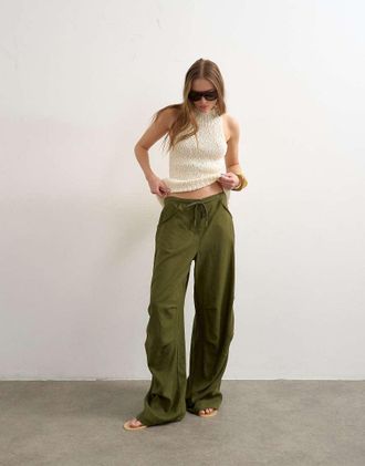 Topshop Pantaloni cargo in lino kaki-Verde