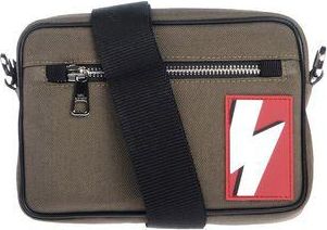 Neil Barrett BOLSOS - Bolsos con bandolera en YOOX.COM