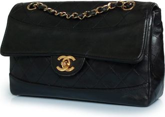 Chanel klassieke flaptas in zwart