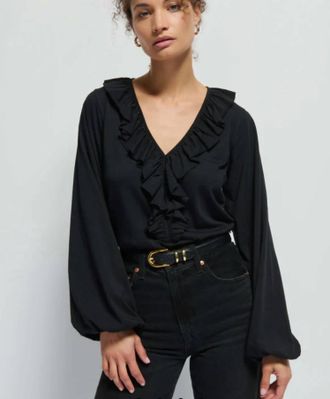 Nation Ltd Giorgio Flounce Top In Black