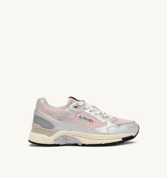 Autry HYPERWAY SNEAKERS IN SILVER, POWDER AND FEATHER GRAY SYNTHETIC LEATHER AND MESH