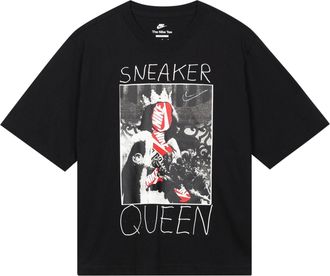 Nike (WMNS) Nike Sneaker Queen T-Shirt Black FD2532-010