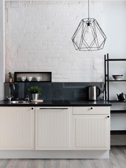 Semplice e minimale: una cucina in black and white!