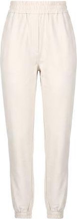 Brunello Cucinelli BOTTOMWEAR - Pantaloni su YOOX.COM