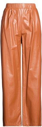 Compa&ntilde;&iacute;afant&aacute;stica BOTTOMWEAR - Trousers sur YOOX.COM