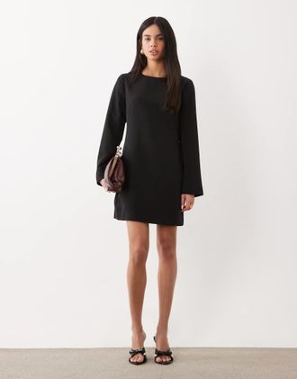 Vero Moda vestito corto con maniche lunghe e polsini con bottoni nero
