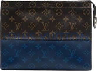 Louis Vuitton Pre-owned Clutches, female, Multicolor, Size: ONE SIZE Pre-owned Pochette Voyage MM