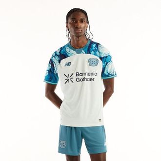 New Balance Bayer 04 Leverkusen Uomo New Balance 26/27 Away Short Sleeve Jersey in Bianco/Blu/Verde, Poliestere, Taglia XL