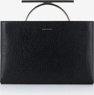 Alexander McQueen Grosse Clutch aus genarbtem Leder Cross-Bar