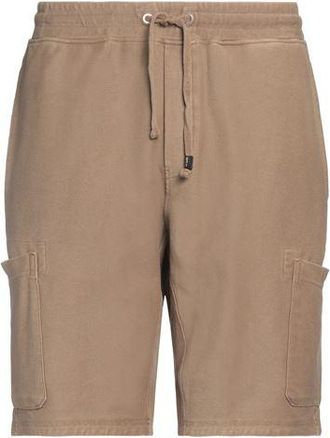 Replay BOTTOMWEAR - Shorts & Bermuda Shorts on YOOX.COM